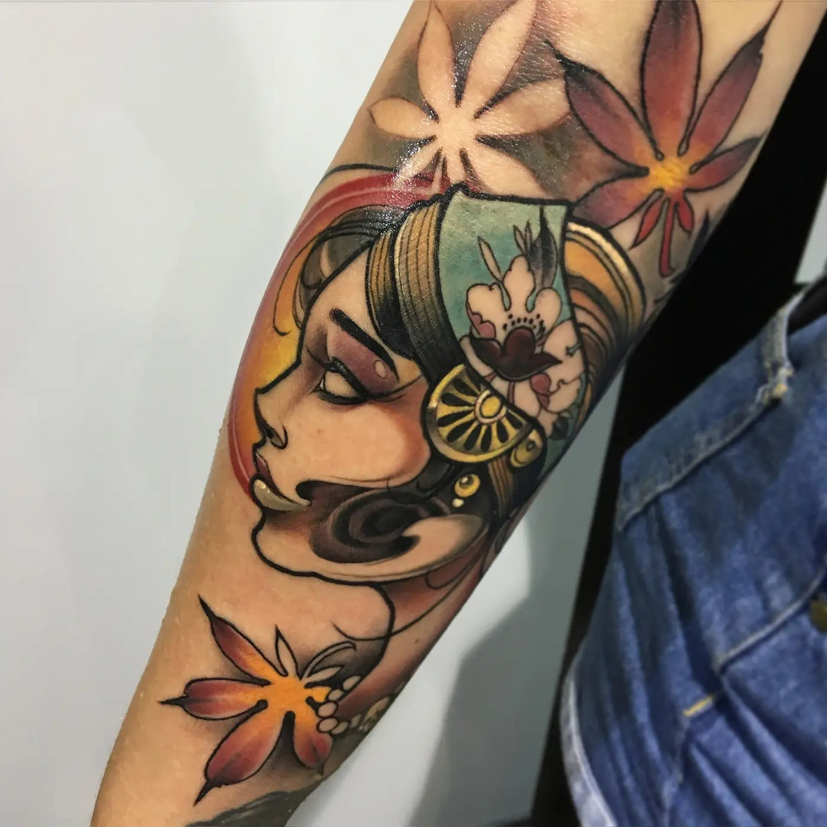 Geisha and florals