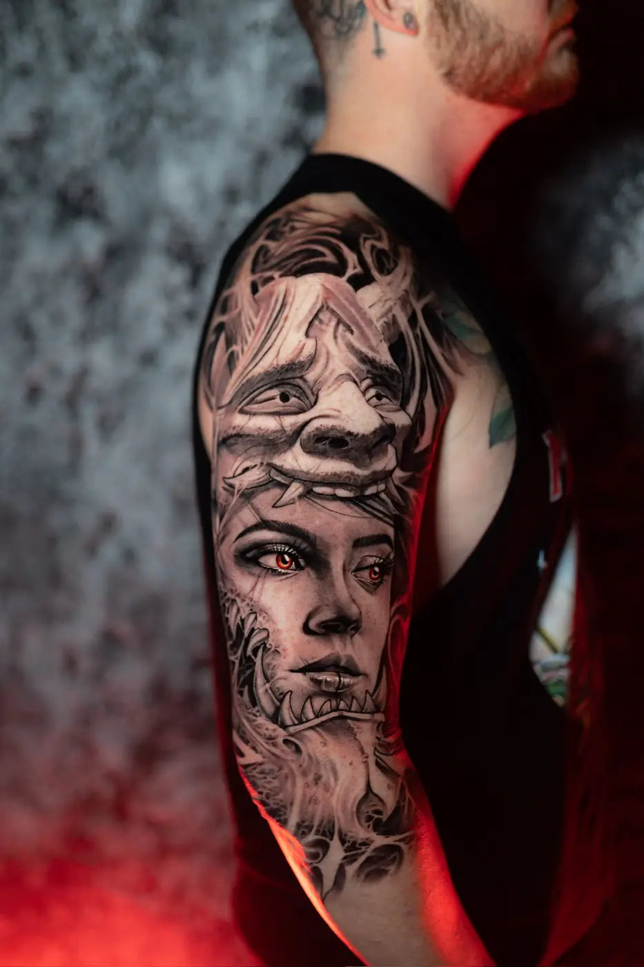 Portrait sleeve